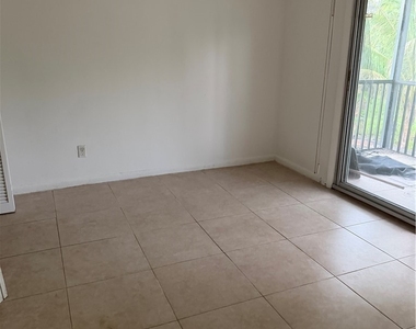 2496 42nd Street Sw - Photo Thumbnail 5