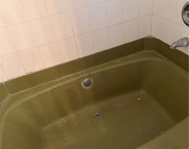 2496 42nd Street Sw - Photo Thumbnail 8