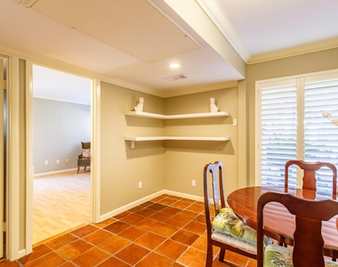 2349 Albans Road - Photo Thumbnail 7
