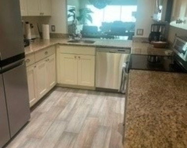 1050 9th Street S - Photo Thumbnail 1