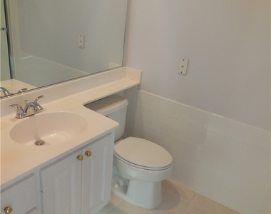 5299 Hawkesbury Way - Photo Thumbnail 14