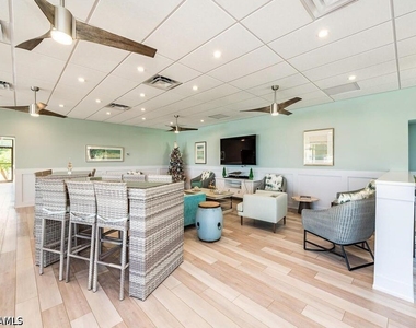 555 Park Shore Drive - Photo Thumbnail 27