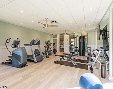 555 Park Shore Drive - Photo Thumbnail 32