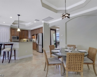 9530 Piacere Way - Photo Thumbnail 5