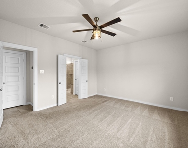 5547 Madden Lane - Photo Thumbnail 8
