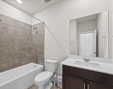 5547 Madden Lane - Photo Thumbnail 14