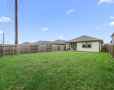 5547 Madden Lane - Photo Thumbnail 20