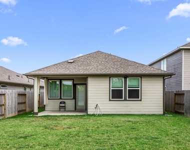 5547 Madden Lane - Photo Thumbnail 21