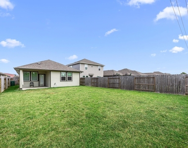 5547 Madden Lane - Photo Thumbnail 19