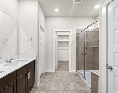 5547 Madden Lane - Photo Thumbnail 9