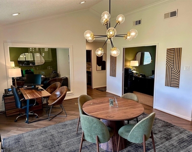 10601 Sabo Road - Photo Thumbnail 25
