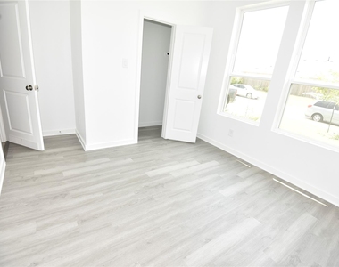 16618 Texas Palmetto Way - Photo Thumbnail 10