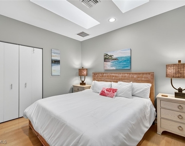 740 5th Avenue N - Photo Thumbnail 19