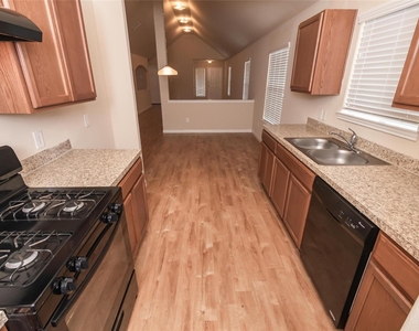 2443 Gibbs Bend Court - Photo Thumbnail 3