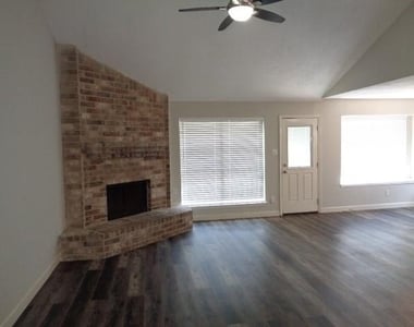 1227 Strawberry Park Lane - Photo Thumbnail 4