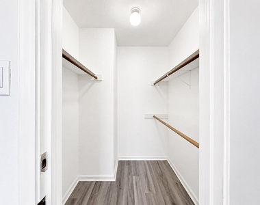 2529 Rio Grande Street - Photo Thumbnail 25