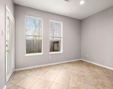 16546 Pentonshire Lane - Photo Thumbnail 8
