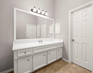 16546 Pentonshire Lane - Photo Thumbnail 20