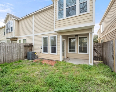 16546 Pentonshire Lane - Photo Thumbnail 25