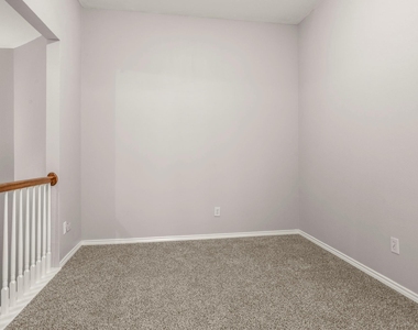 16546 Pentonshire Lane - Photo Thumbnail 13