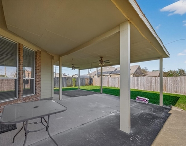 71 N Forrest Avenue - Photo Thumbnail 33