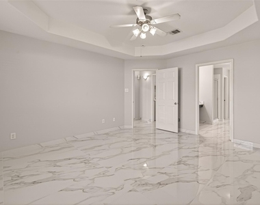 71 N Forrest Avenue - Photo Thumbnail 27