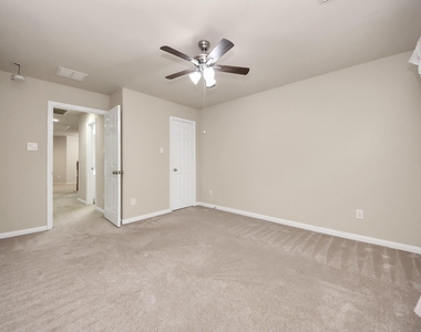 1251 Glenwood Canyon Lane - Photo Thumbnail 26