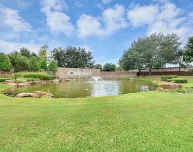 1251 Glenwood Canyon Lane - Photo Thumbnail 31