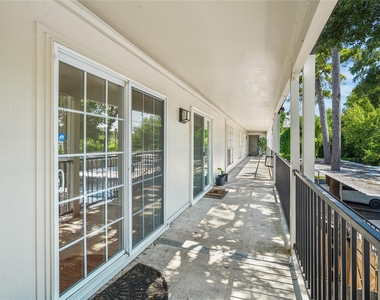12633 Memorial Drive - Photo Thumbnail 17