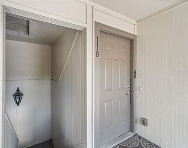 12633 Memorial Drive - Photo Thumbnail 19