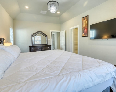 3110 Moontide Lane - Photo Thumbnail 18