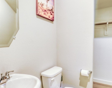3110 Moontide Lane - Photo Thumbnail 31