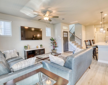 3110 Moontide Lane - Photo Thumbnail 14