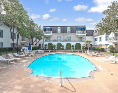 2601 Bellefontaine Street - Photo Thumbnail 13