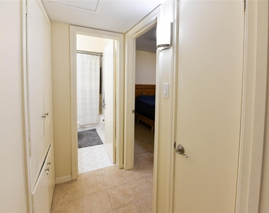2601 Bellefontaine Street - Photo Thumbnail 11