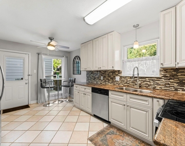 71 Hideaway Drive - Photo Thumbnail 12