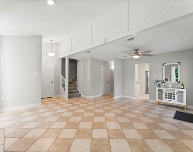 71 Hideaway Drive - Photo Thumbnail 10