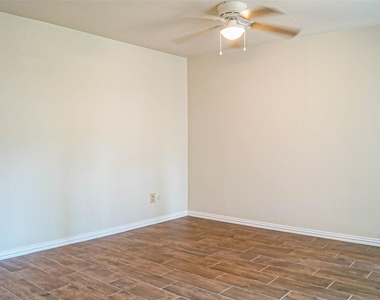 11 Canyon Oak Place - Photo Thumbnail 18