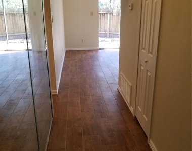 11 Canyon Oak Place - Photo Thumbnail 6