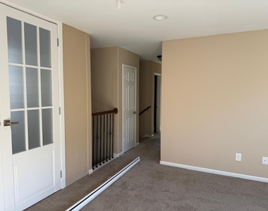 17134 Wilthorne Gardens Court - Photo Thumbnail 24