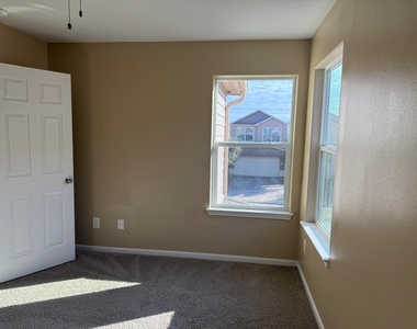17134 Wilthorne Gardens Court - Photo Thumbnail 17