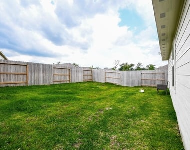 2728 Cadiz Bay Drive - Photo Thumbnail 31