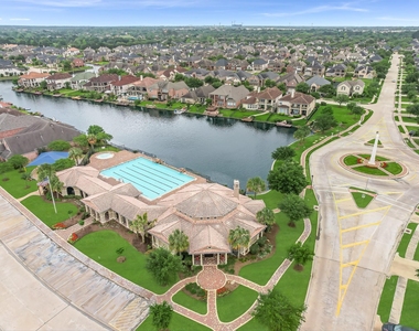 18022 Dunoon Bay Point Court - Photo Thumbnail 42