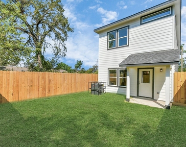 4706 Gunter Street - Photo Thumbnail 25