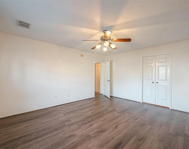 17210 Double Lilly Drive - Photo Thumbnail 37