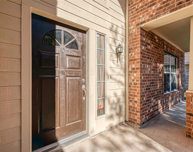 17210 Double Lilly Drive - Photo Thumbnail 5