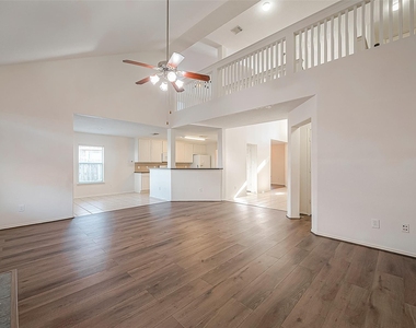 17210 Double Lilly Drive - Photo Thumbnail 13
