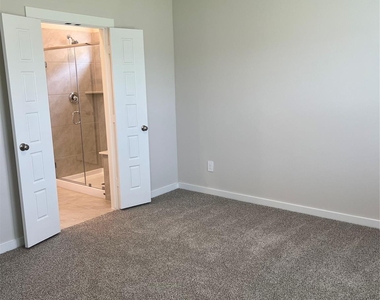 1722 Cayden Oak - Photo Thumbnail 19