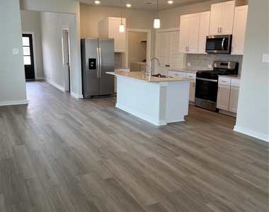 1722 Cayden Oak - Photo Thumbnail 18