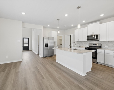 1722 Cayden Oak - Photo Thumbnail 4